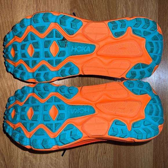 Women’s HOKA Challenger Size 7 - Picture 4 of 8